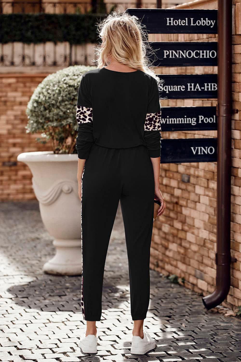 PRETTYGARDEN Womens 2 Piece Sets 2025 Long Sleeve Tops High Waisted Sweatpants Lounge Set Fall Fashion Travel Outfits (Leopard Black,Large)