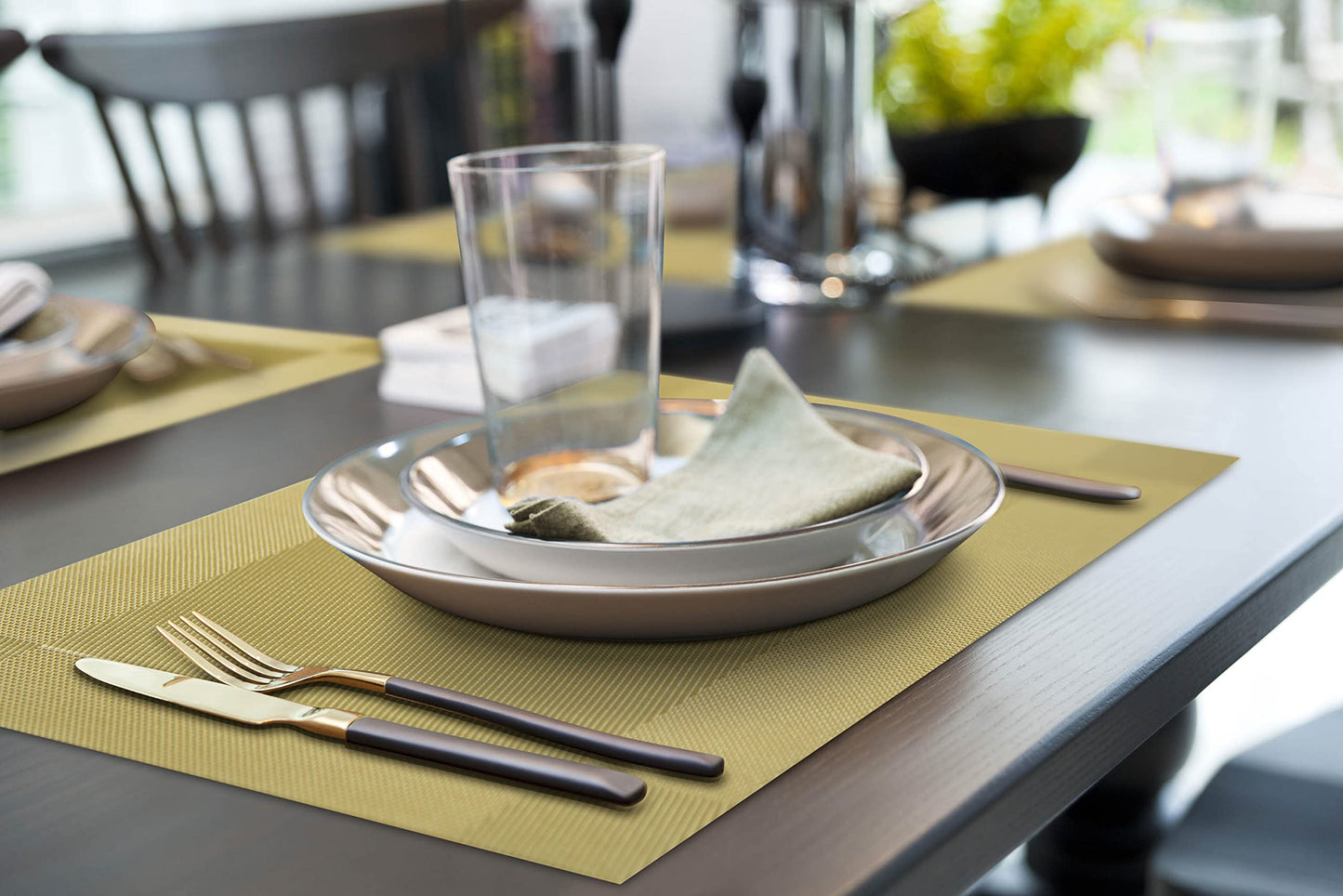 More Décor Dining Table Placemats, Washable Heat-Resistant PVC Vinyl Table Mats for Dining Room and Kitchen, Anti-Slip - Set of 4 -Gold
