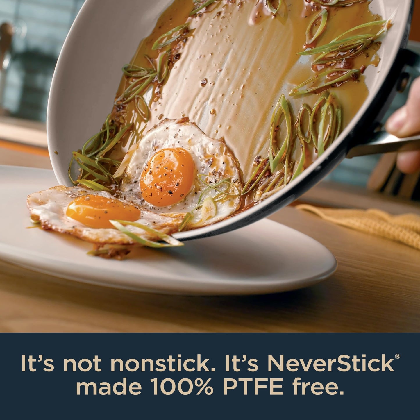 Ninja Ceramic Pro 12" Fry Pan, Non-Stick Pan, Nontoxic, PTFE Free, Ceramic Coated, Stainless Steel Handle, Stove and Oven Safe to 550°F, All Stovetops & Induction Compatible, Midnight Blue, CW30030MM