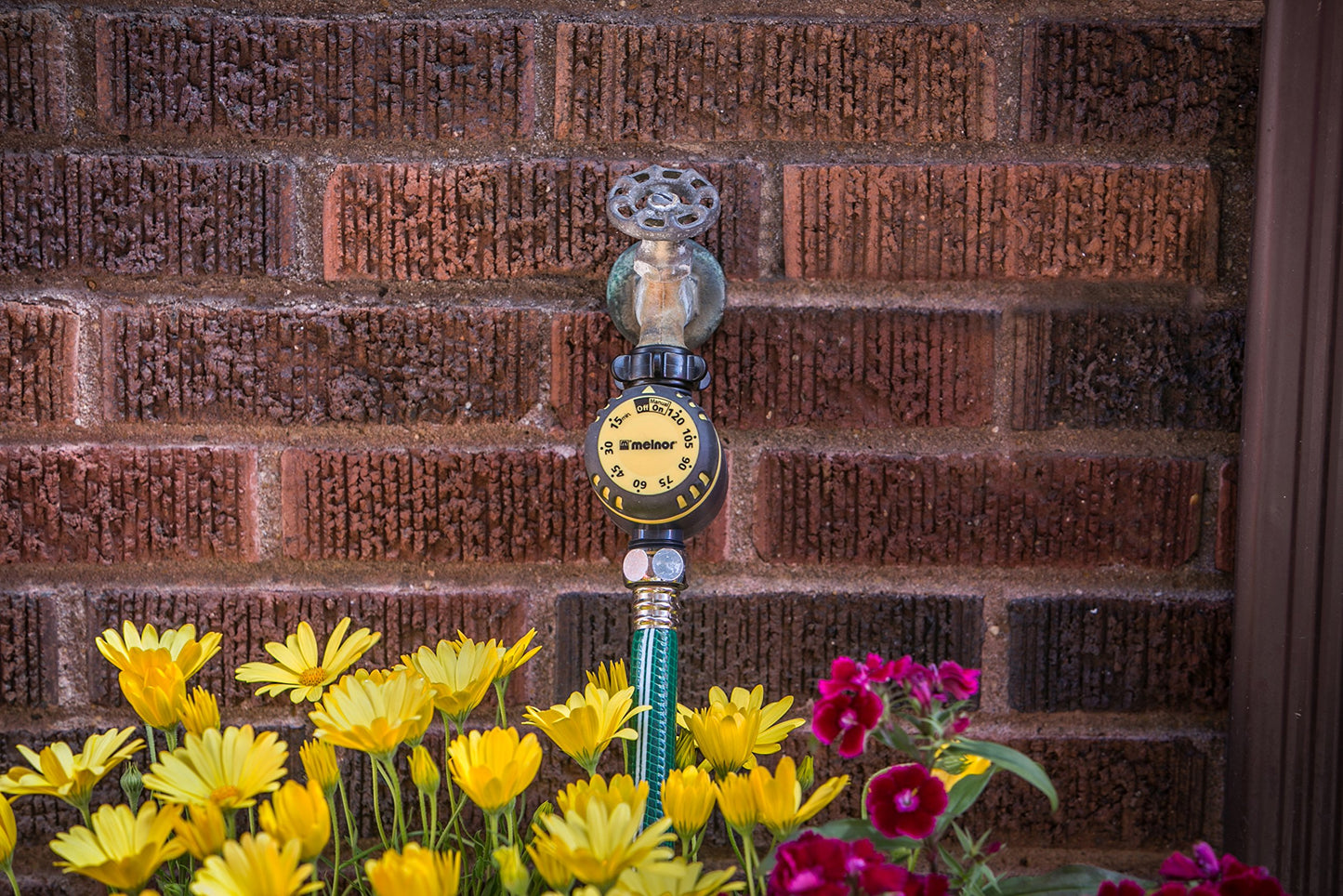 Melnor Mechanical Daily Water Timer for Outdoor Garden Hose, mechanical timer