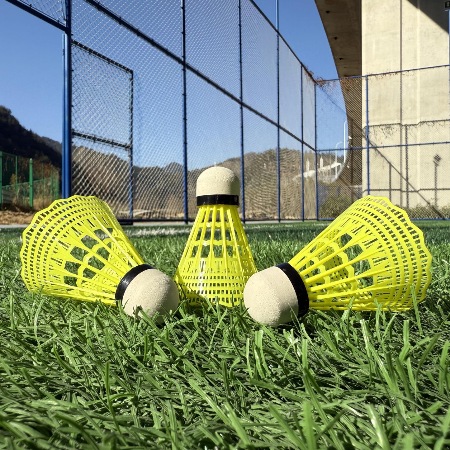 LIUTOVO 12 Packs Nylon Badminton Shuttlecocks Birdies Nylon Feather Shuttlecocks Badminton Birdies Great Stability & Durability Indoor Outdoor Sports Hight Speed Training Badminton Balls