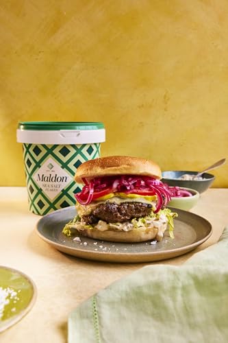 Maldon Salt, Sea Salt Flakes, 20 oz (570 g), Resealable Tub, Kosher, Natural, Handcrafted, Gourmet, Pyramid Crystals