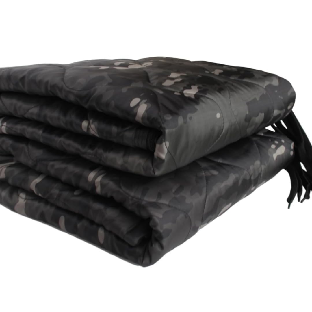 GHILEO Camo Poncho Liner, Army Blanket, Military Sleeping Bag, with A Compression Carrying Bag, for Traveling, Hiking, Camping, Outdoor Survival, Car Blanket