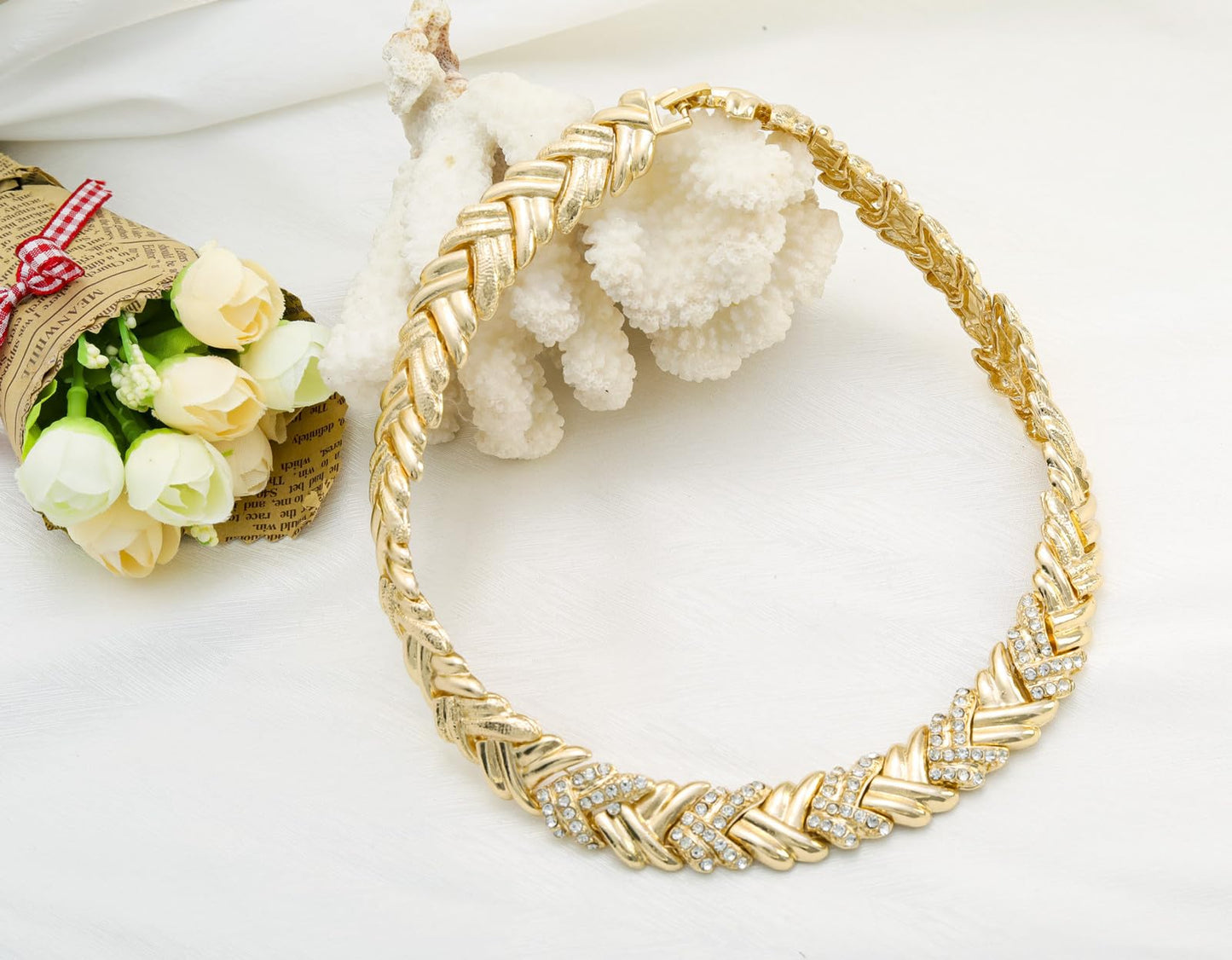 LIFFLY Fashion Crystal Jewelry Set for Women, 18 K Gold Plated Jewelry for Weddings, Dubai Gold Necklace Earrings Set