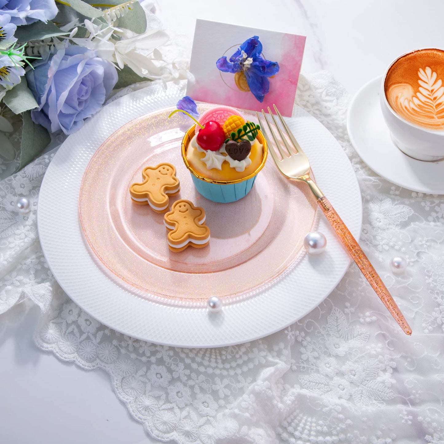 LIYH 96 Pcs Gold Glitter Plastic Dessert Plates 7.5 Inch, Plastic Fancy Cake Plates and Forks, Disposable Salad Plate, Dessert Forks 7.5 Inch for Birthday Bridal Shower 48 Guests