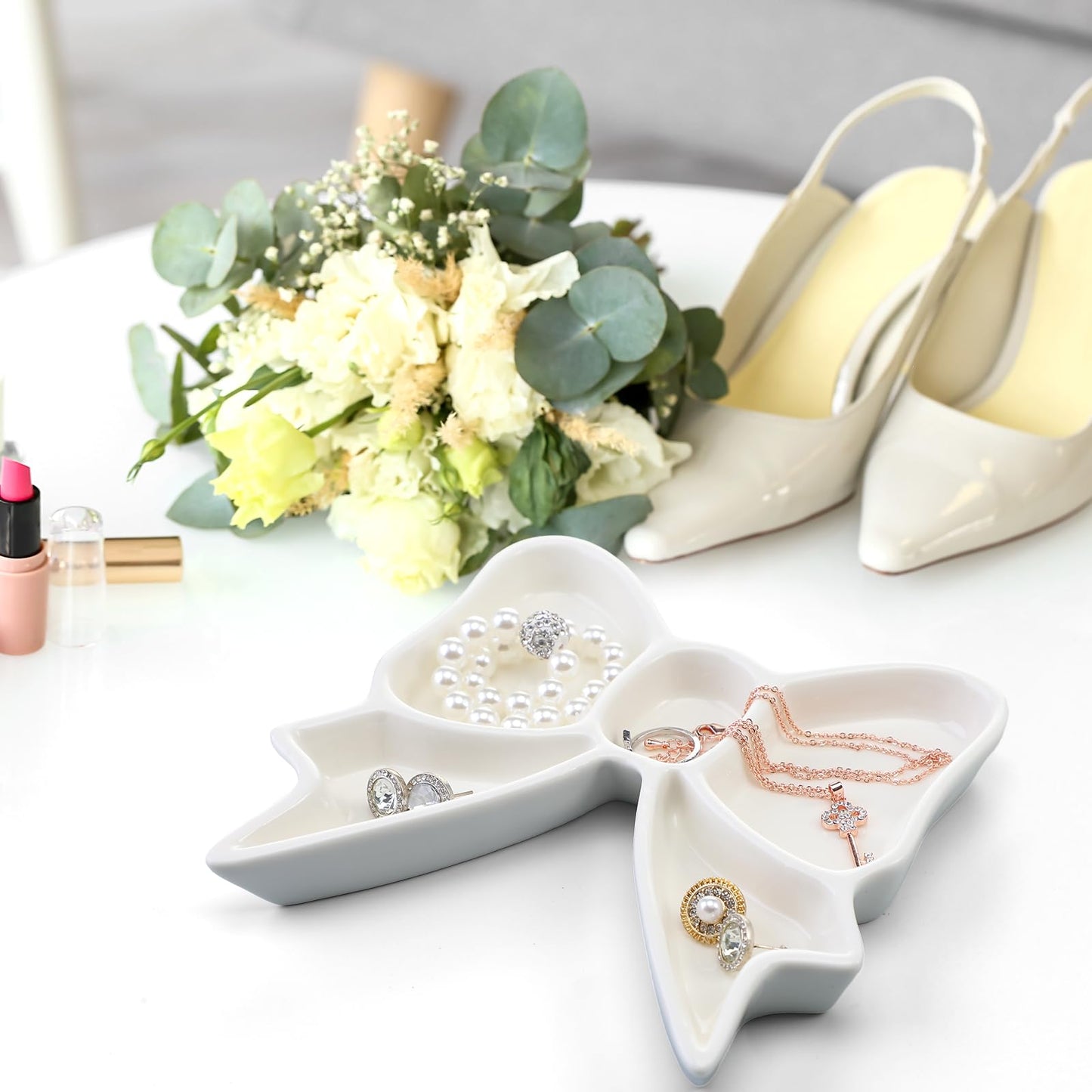 LemonRoad White Bow Jewelry Tray Coquette Ceramic Bow Tray Rings Necklace Bracelets Earrings Storage Dish Cosmetics Trinket Jewelry Key Bowl for Woman Girls Gifts Room Decor