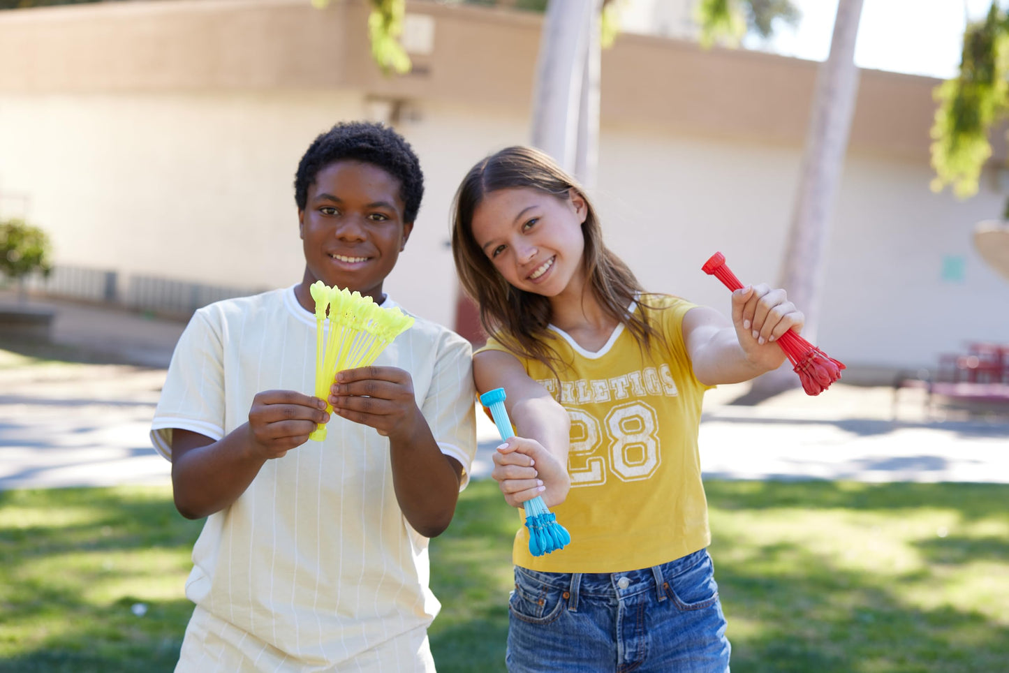 Original Bunch O Balloons Multi-Colored 330+ Rapid-Filling Self-Sealing Water Balloons (Amazon Exclusive 10 Pack) by ZURU Water Balloon for the Whole Family, Kids, Teens, Adults