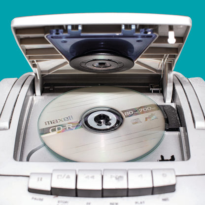 Maxell 648200, Premium Quality Noise free Surface Playback Recordable CDs 700Mb Storage – 2x to 48x, Write Speed 80 minutes - Blank CDs, CD Storage & Reusable Spindle Case Holder – 100 Pack