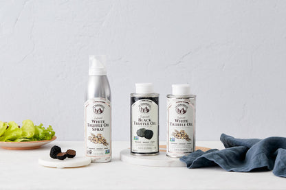 La Tourangelle, Black Truffle Oil, Complex Gourmet Earthy Flavor for Drizzling over Pasta, Popcorn, Vegetables, Potatoes, Soup and More, 8.45 Fl Oz