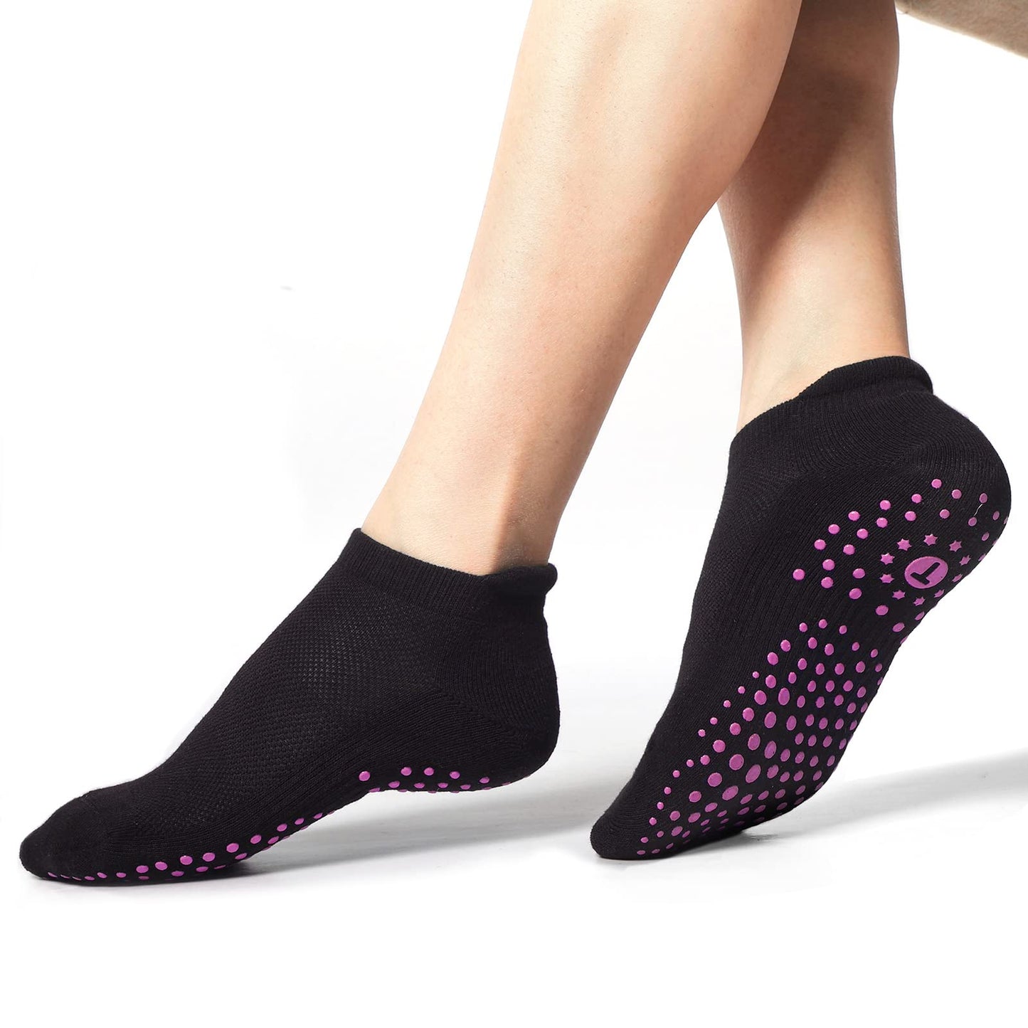 Pilates Socks for Women, Cushioned Ankle Grippy Non Slip Socks for Yoga, Hospital, Barre, Sports Home Slipper Sock 4 Pairs Black Size 9-11