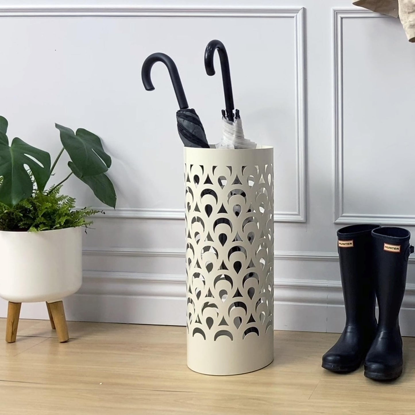 Mango Steam Tall Round Umbrella Holder 21.75 Inches Tall (Peacock White)