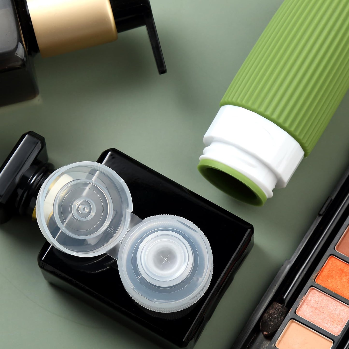 Mrsdry Travel Bottles for Toiletries, Tsa Approved 2oz Travel Bottles, BPA Free Leak Proof Travel Size Toiletry Containers, Refillable Travel Accessories with Toiletry Bag for Shampoo Liquid (4 Pack)