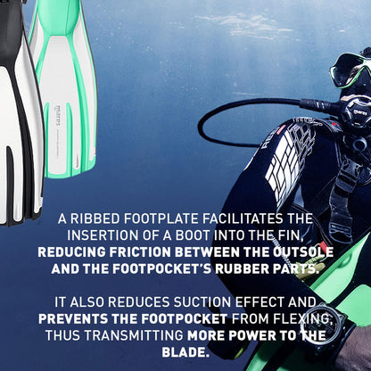 Mares Unisex Adults Avanti Quattro + Diving Fins - Durable Efficient Versatile Open-Heel Scuba Fins with Four-Channel Design & Bungee Strap, Black, Regular