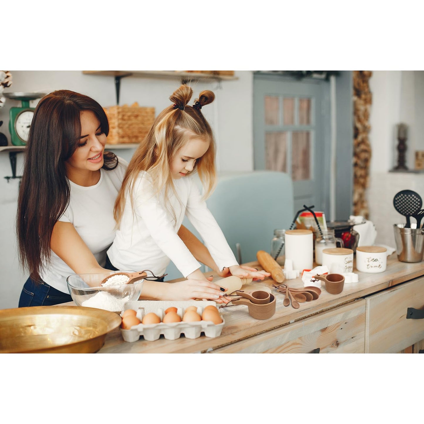 10 Piece Measuring Cups and Measuring Spoons Set, Handcrafted Wood Measuring Cups with Tablespoon Teaspoon Measuring spoons for Dry Ingredients, Natural Wooden Measuring Set for Cooking Baking