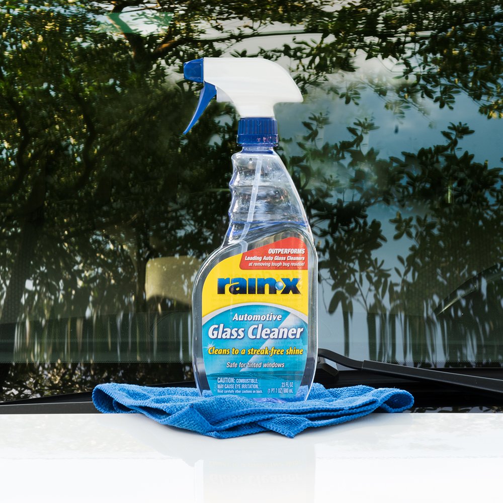 Rain-X 630018 Auto Glass Cleaner, 23 oz. - Cleans Car Windows, Windshields and Other Auto Glass Surfaces for a Clean, Streak-Free Finish