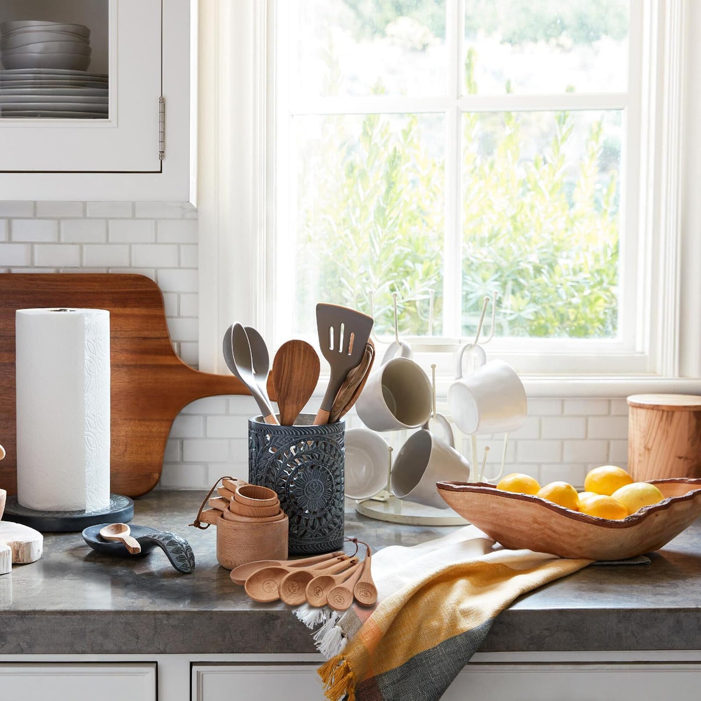 10 Piece Measuring Cups and Measuring Spoons Set, Handcrafted Wood Measuring Cups with Tablespoon Teaspoon Measuring spoons for Dry Ingredients, Natural Wooden Measuring Set for Cooking Baking