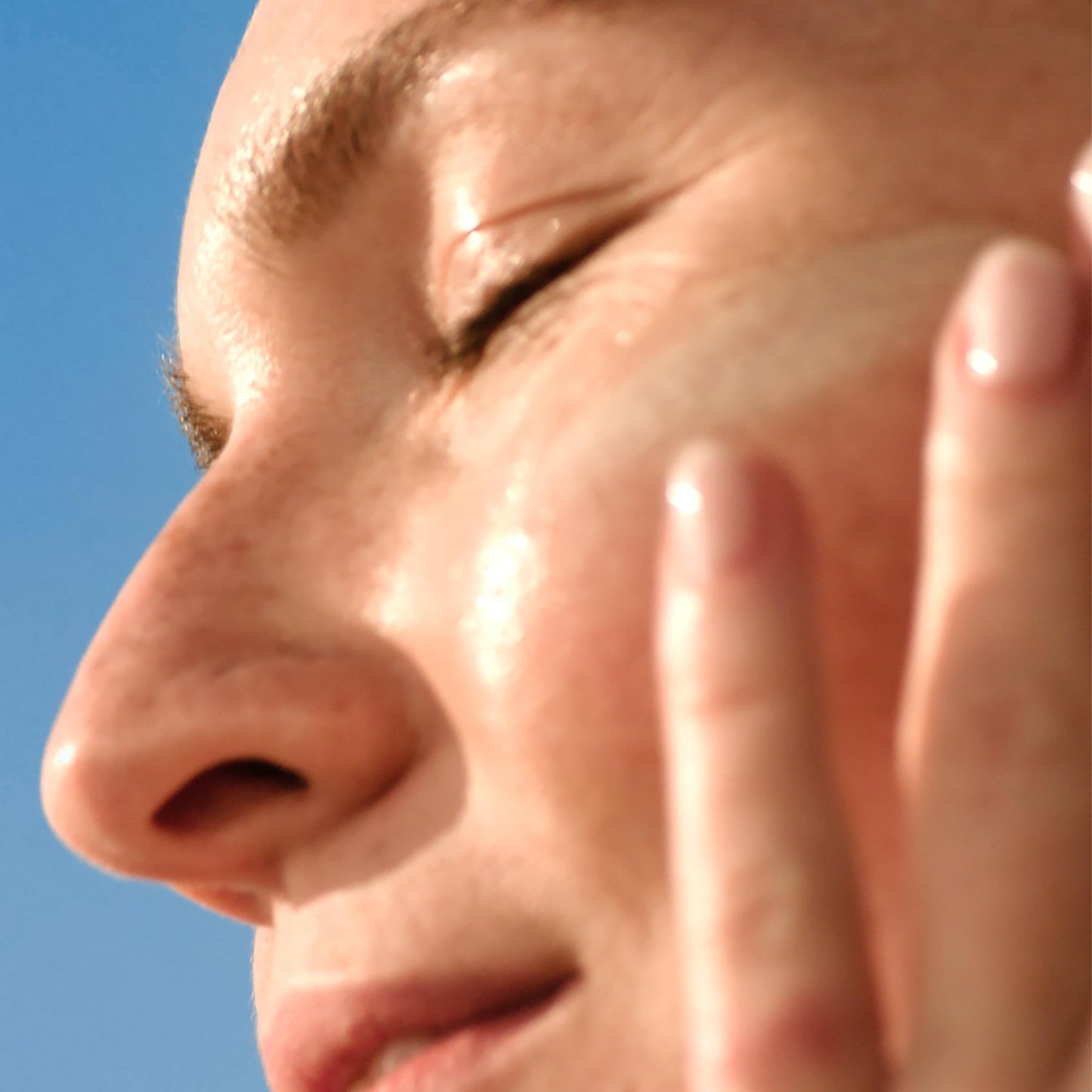 Hawaiian Tropic Weightless Hydration Lotion Sunscreen for Face SPF 30, 1.7oz | Travel Size Sunscreen Lotion, Beach Essentials, Sun Protection, Travel Sunblock Face, Summer Essentials, 1.7 fl oz