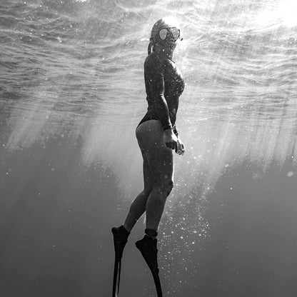 SHARKBANZ 2 - All Black Limited Edition - Magnetic Shark Deterrent Band for Swimming, Surfing, Diving, Snorkeling and All Ocean Sports