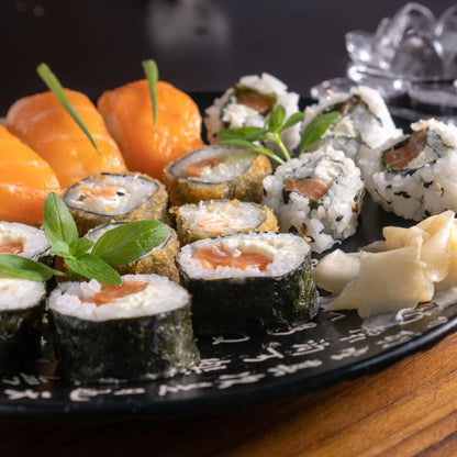 Luney Sushi Making Kit, All in One Sushi Roller Set Maker Kit with Bamboo Rolling Mat, Bazooka, Chopsticks Holders, Rice Paddle, Avocado Slicer for Beginners, Kids, Family, Friends, Home