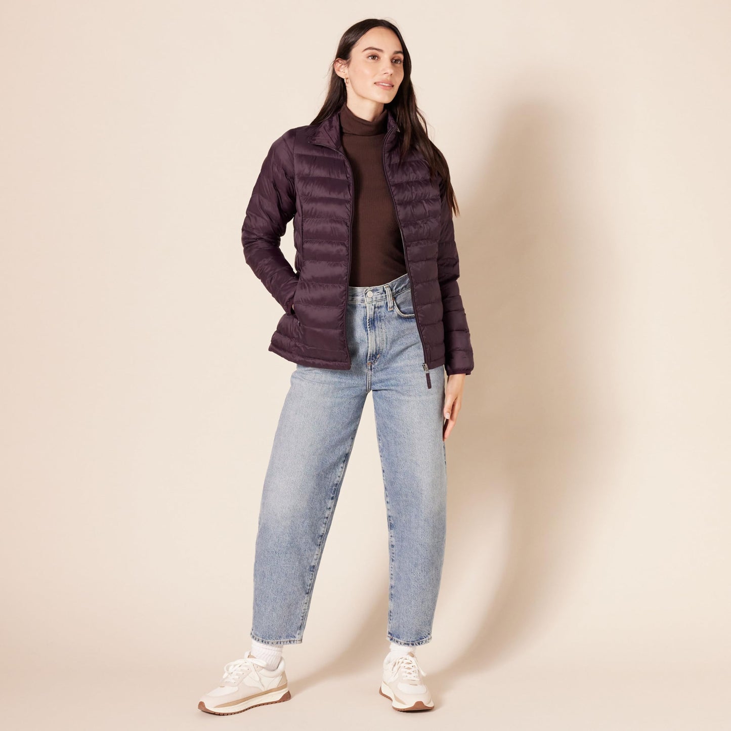 Amazon Essentials Women's Lightweight Long-Sleeve Water-Resistant Packable Puffer Jacket (Available in Plus Size), Burgundy, X-Small