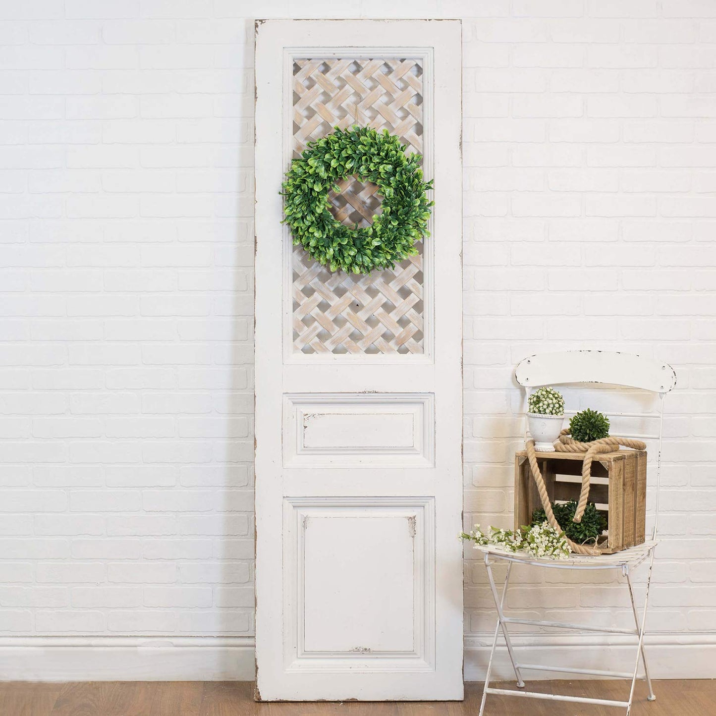 Lvydec Artificial Green Leaves Wreath - 15" Boxwood Wreath Outdoor Green Wreath for Front Door Wall Window Party Décor