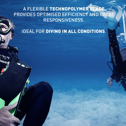 Mares Unisex Adults Avanti Quattro + Diving Fins - Durable Efficient Versatile Open-Heel Scuba Fins with Four-Channel Design & Bungee Strap, Black, Regular