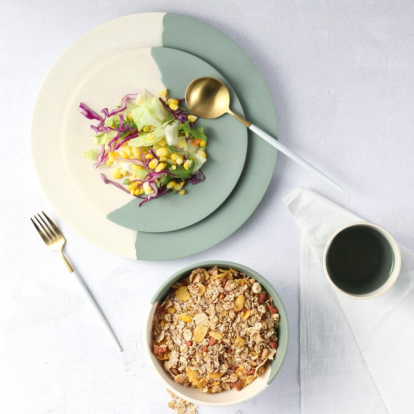 MORGIANA 8 pcs Bamboo Dinnerware Set Reusable Plates Bowls Sets, Camping Picnic Dishes Tableware Set for 2 (Green & White)