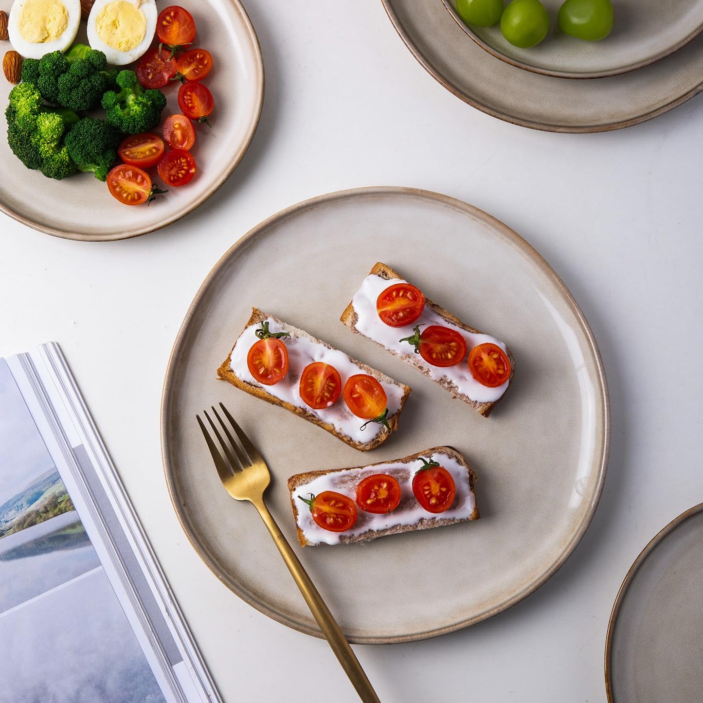 AmorArc Ceramic Dinnerware Sets,Handmade Reactive Glaze Stoneware Plates and Bowls Sets,Highly Scratch Resistant | Dishwasher & Microwave Safe Dishes Set,Service for 6 (18pc)