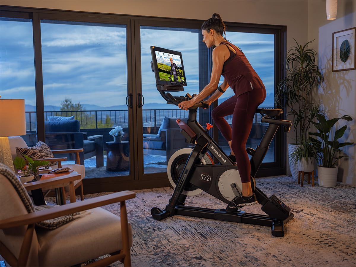 NordicTrack Commercial S22i Studio Cycle