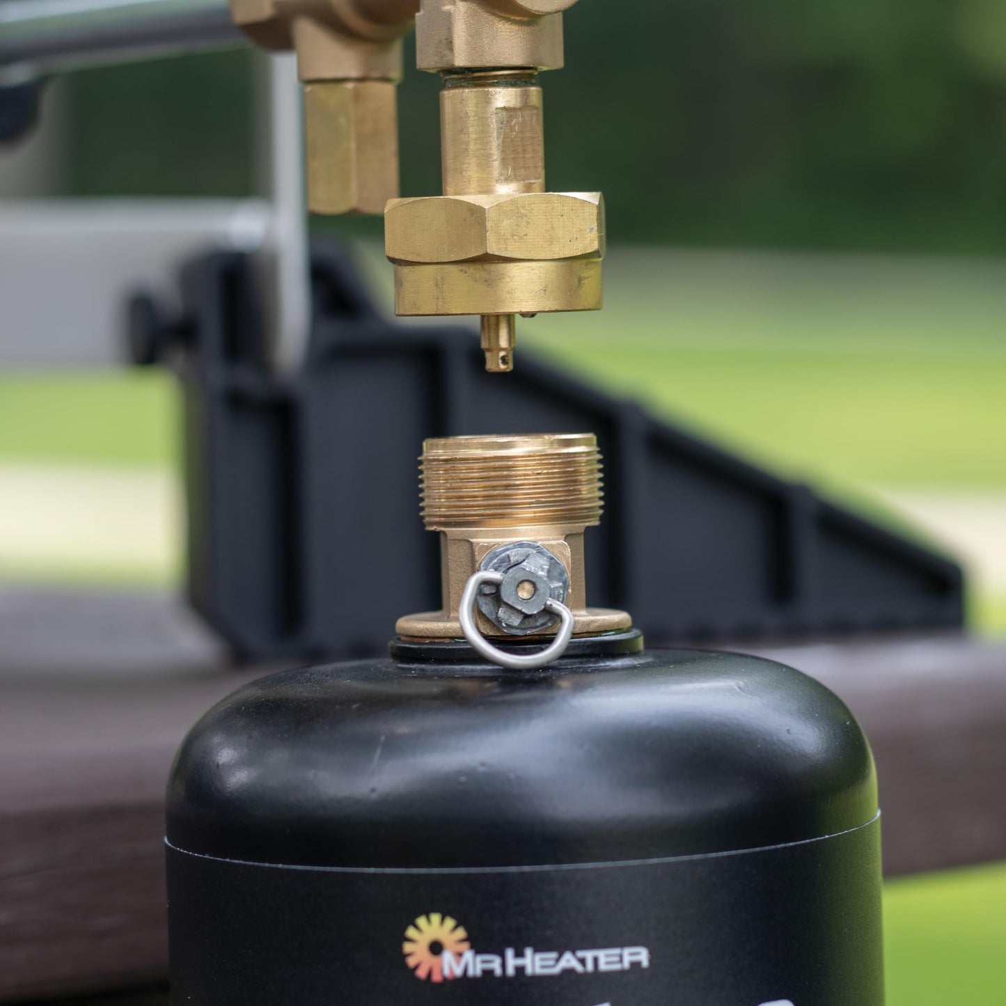 Mr. Heater Fuel Keg. - 1 lb. / 16 oz. Empty Refillable Propane Tank – DOT Certified