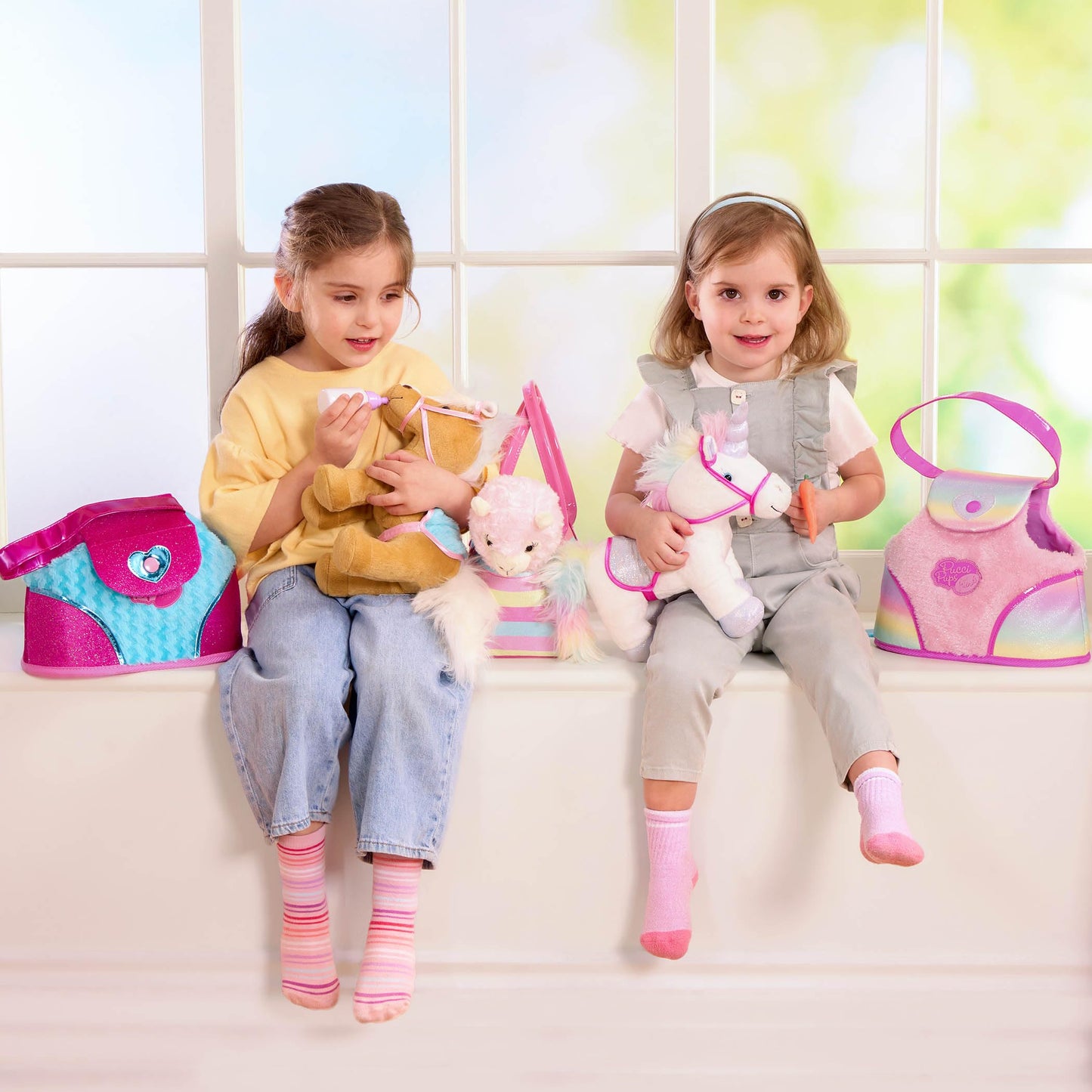 Pucci Pups – Plush Horse – Dog Carrier – Heart & Stripes Bag & Pony – Comb & Purse – Stuffed Animal – 2+ Years