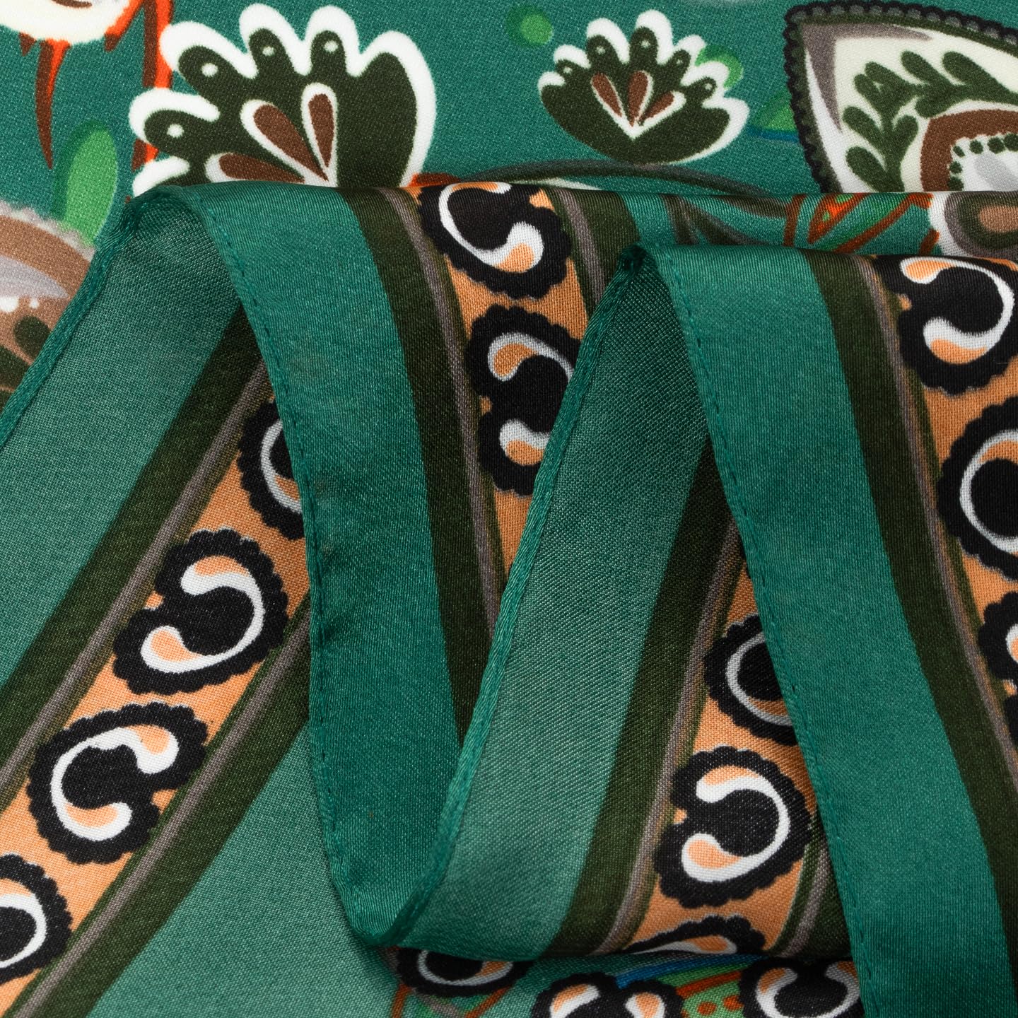 RIIQIICHY 27.5” Head Scarf for Women Hair Wrapping Like Silk Neck Scarves Square Banabana