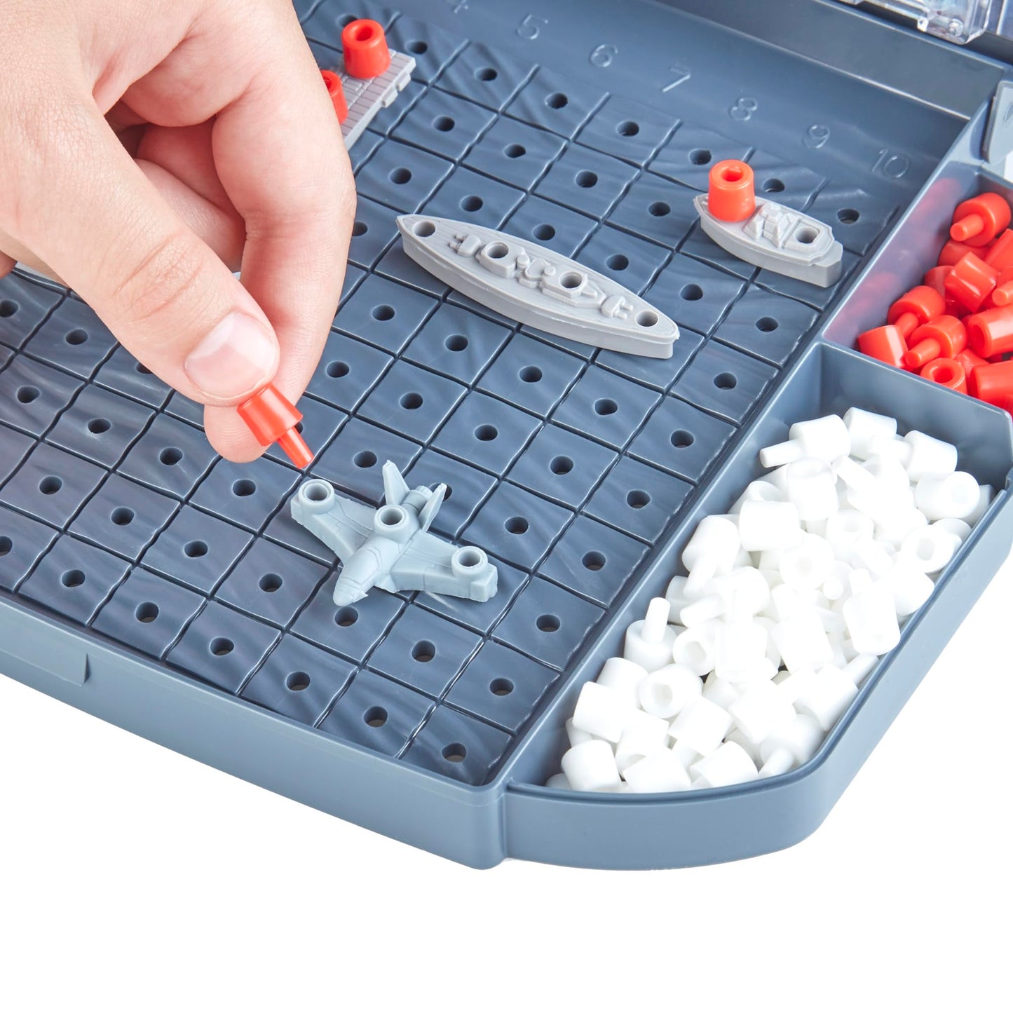 Hasbro Gaming Battleship with Planes Strategy Board Game for Ages 7 and Up (Amazon Exclusive)