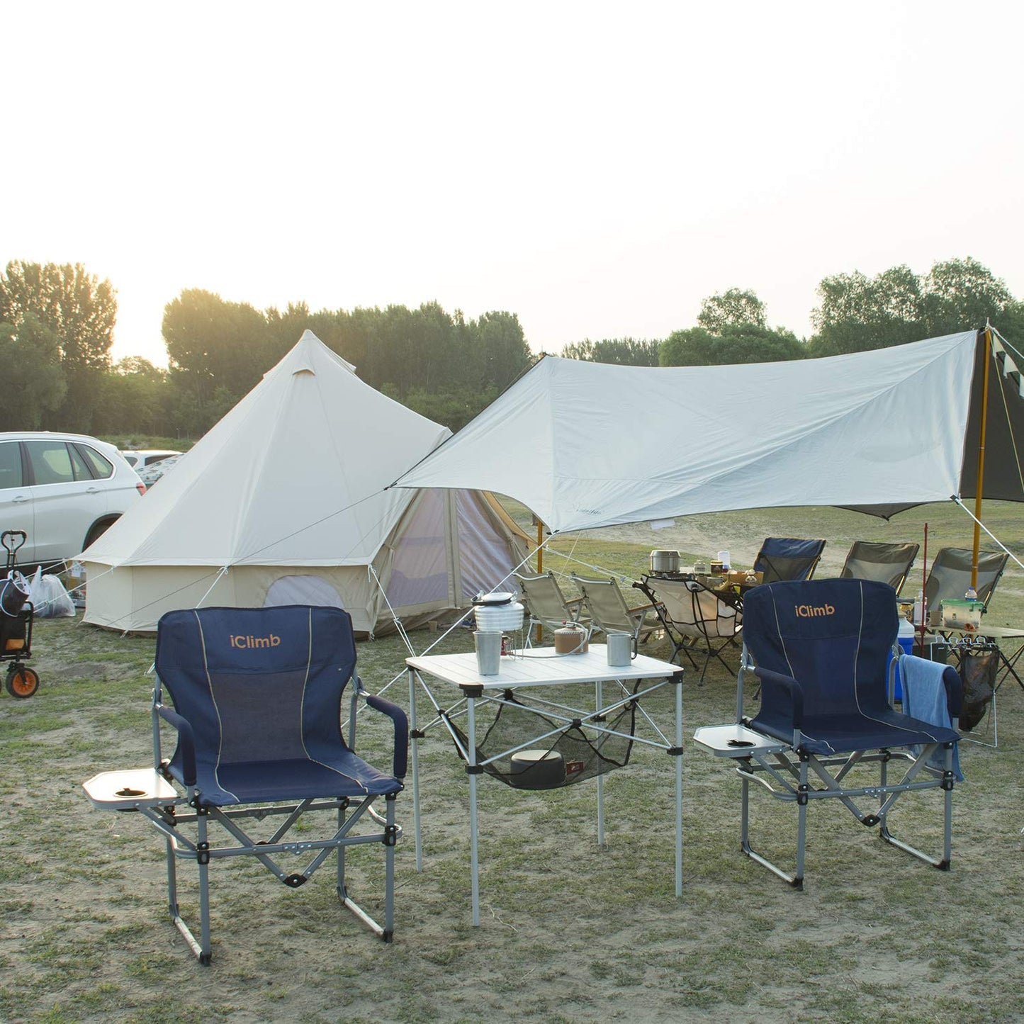 iClimb Heavy Duty Compact Camping Folding Mesh Chair with Side Table and Handle (Black, 2PC)