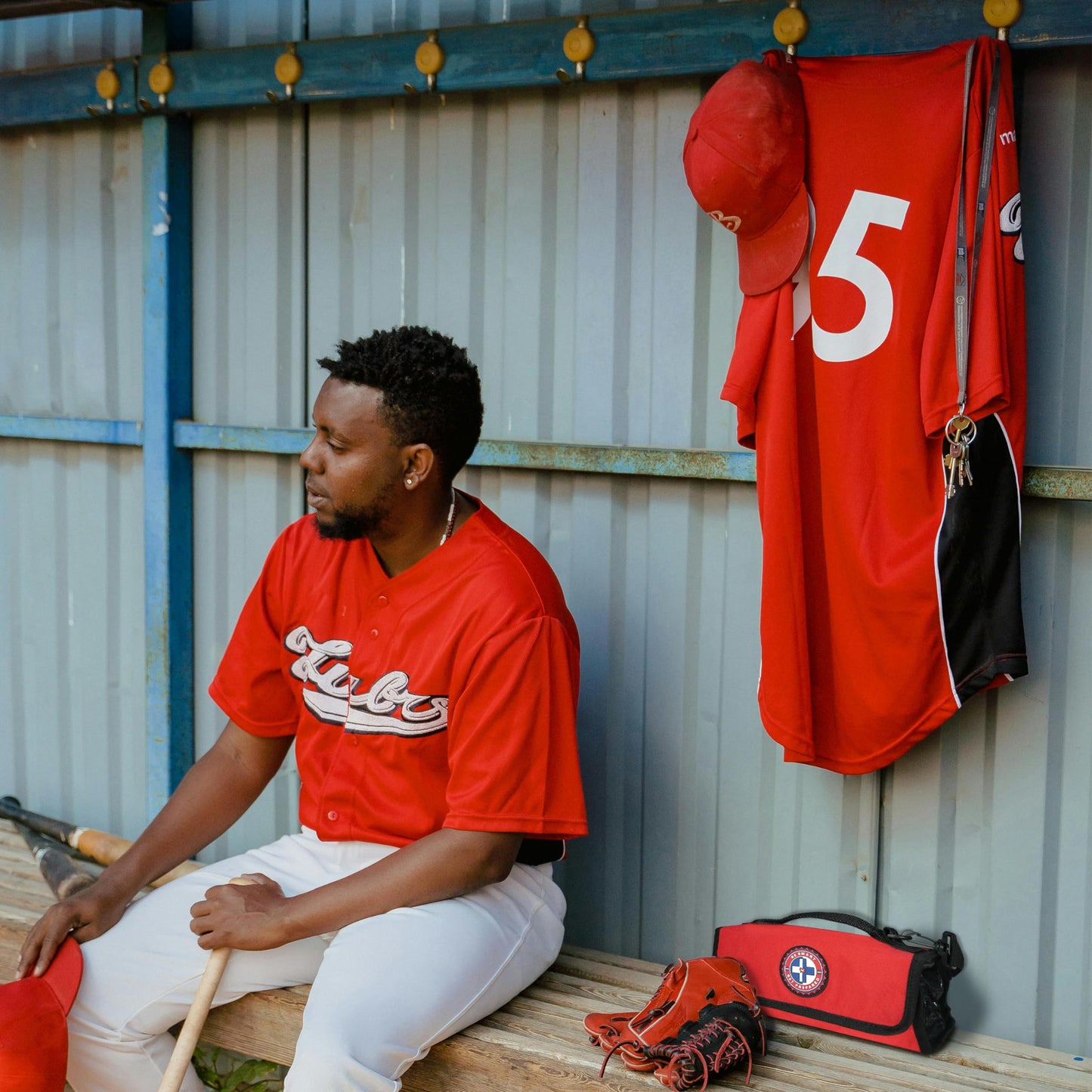 Be Smart Get Prepared 73-Piece Coach’s and Team Sports First Aid Kit in Roll up Bag: Clean, Treat, Protect Cuts, Scrapes. Home, Office, Car, School, Travel, Hunting, Outdoor, Camping, FSA HSA