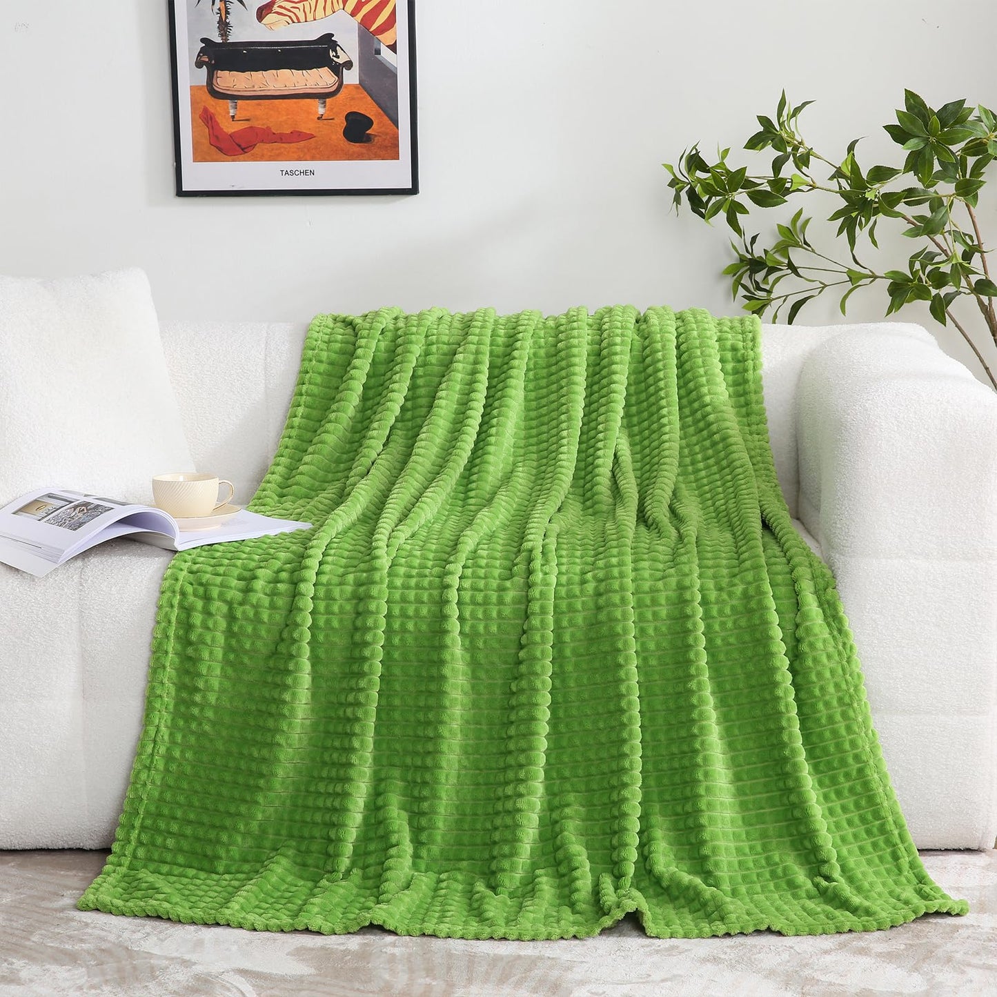 Puncuntex Flannel Fleece Throw Blanket Apple Green 60"×80",Super Soft Plush Cozy Blanket with Square Grid Design Luxury for Couch Sofa Chair