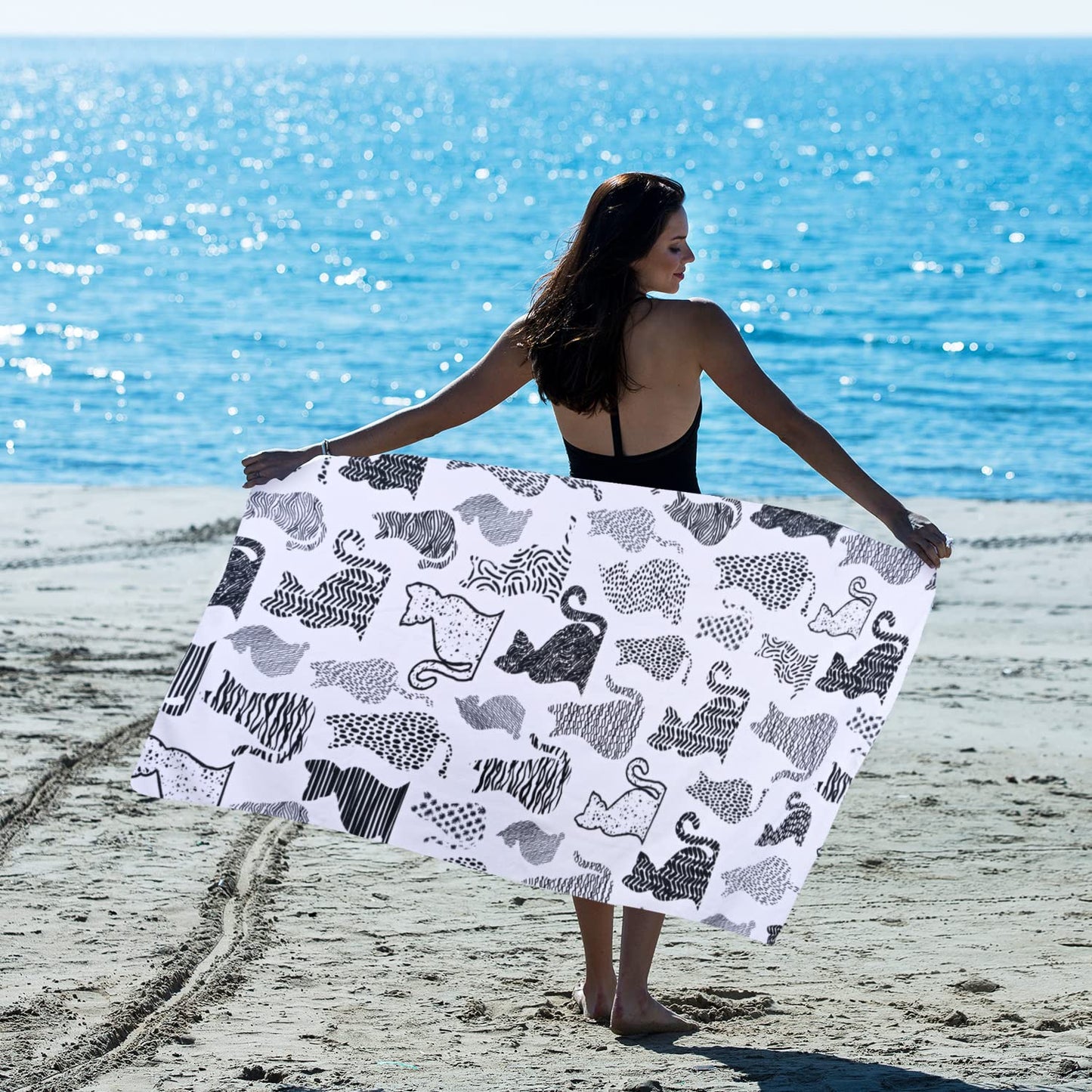 LIVILAN Cat Kitten Beach Towel, Soft Microfiber, 30'x60', Quick Dry, Sand Proof, Perfect for Women, Anime Picnic, Bath, Pool, Yoga, Cute Cat Hello Kitty Design, Ideal Gifts