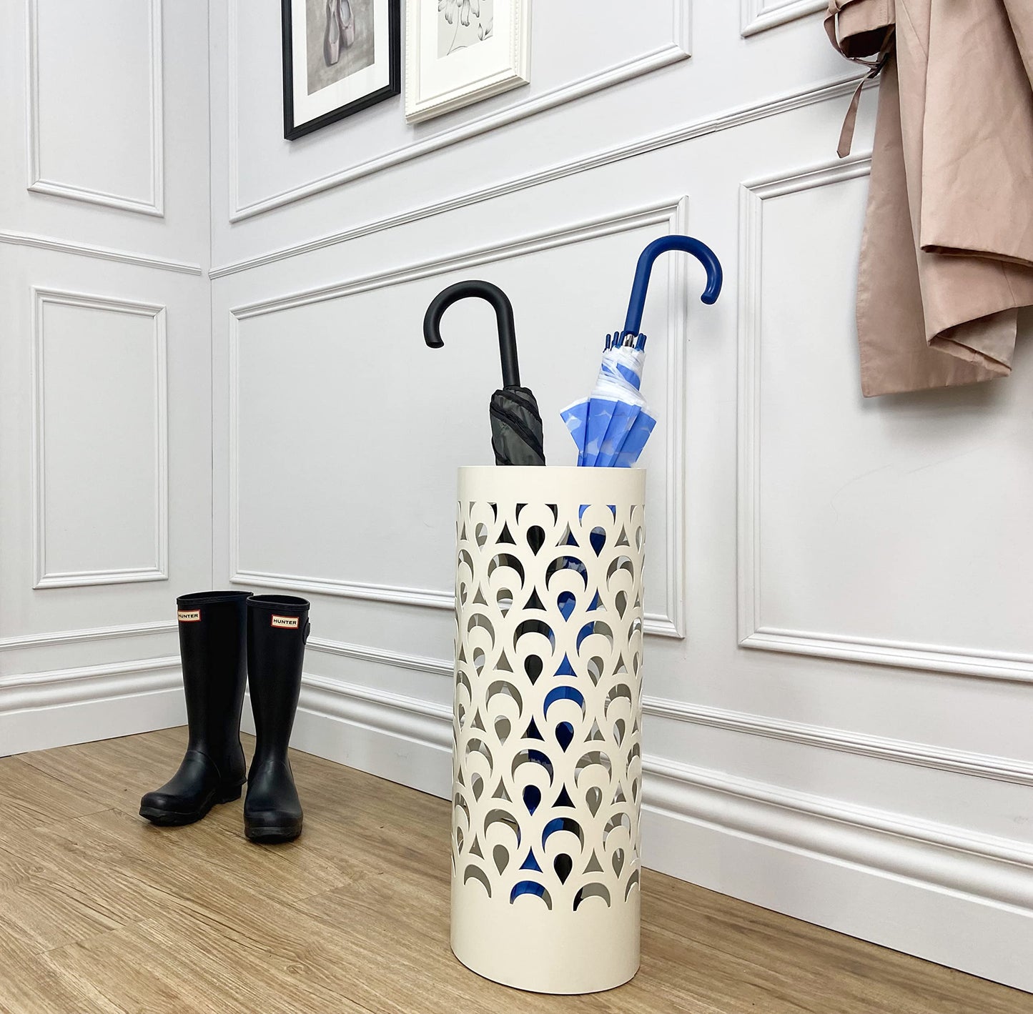 Mango Steam Tall Round Umbrella Holder 21.75 Inches Tall (Peacock White)