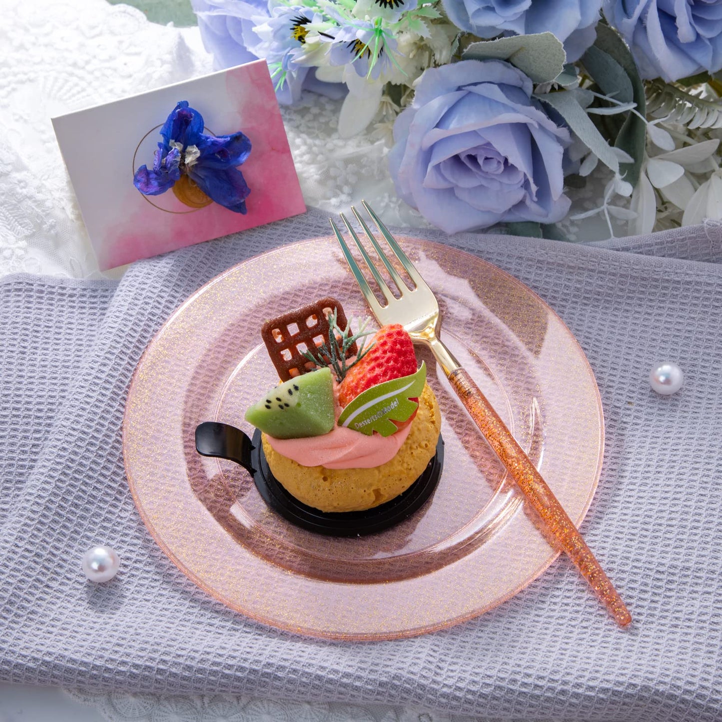 LIYH 96 Pcs Gold Glitter Plastic Dessert Plates 7.5 Inch, Plastic Fancy Cake Plates and Forks, Disposable Salad Plate, Dessert Forks 7.5 Inch for Birthday Bridal Shower 48 Guests