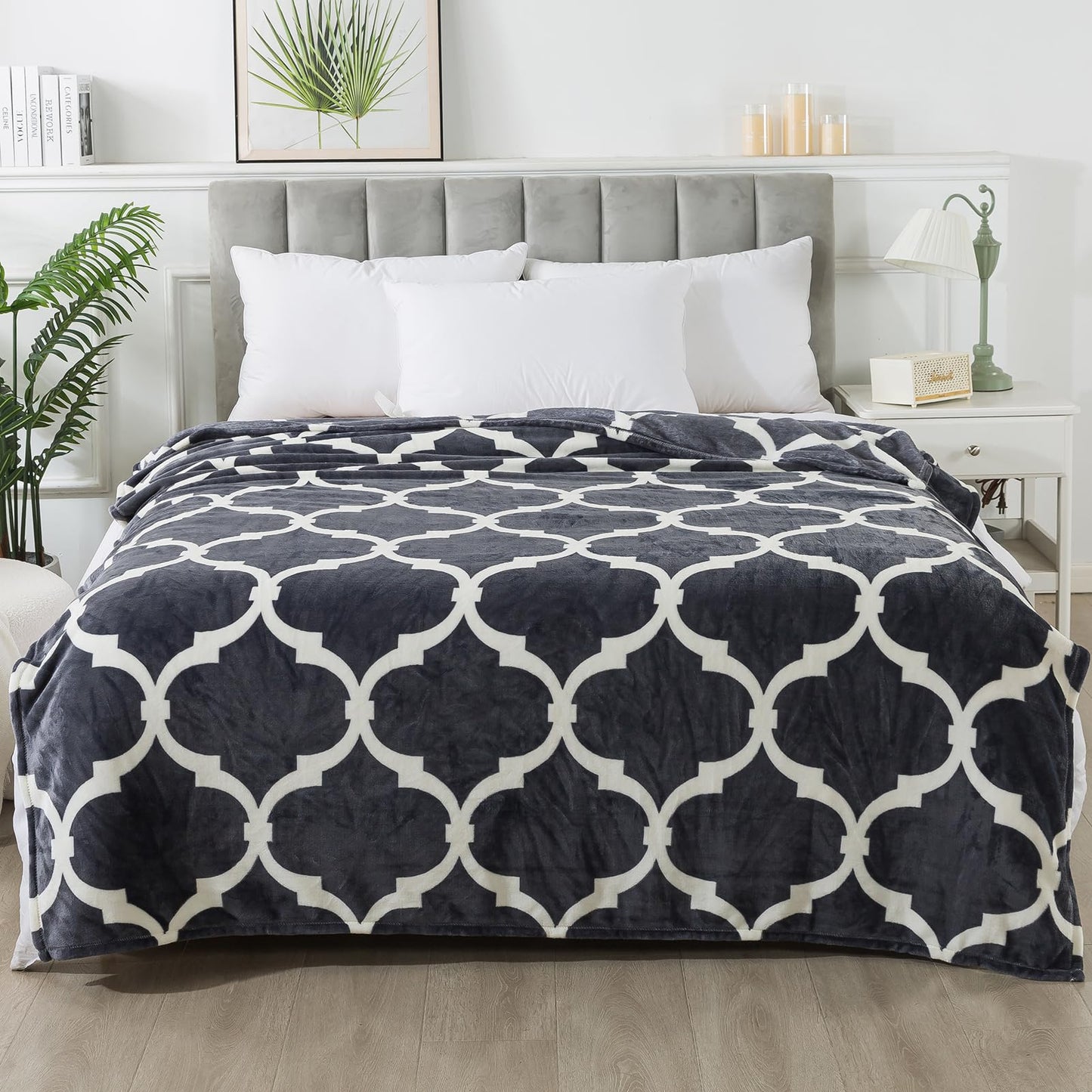 Gray Pattern King Size Blanket,90x108 Inches Microfiber Soft Cozy Fluffy Warm Hand Made Throw Blankets for King Calking Bed,Couch, Sofa, Chair, Camping, Picnic,Grey and White