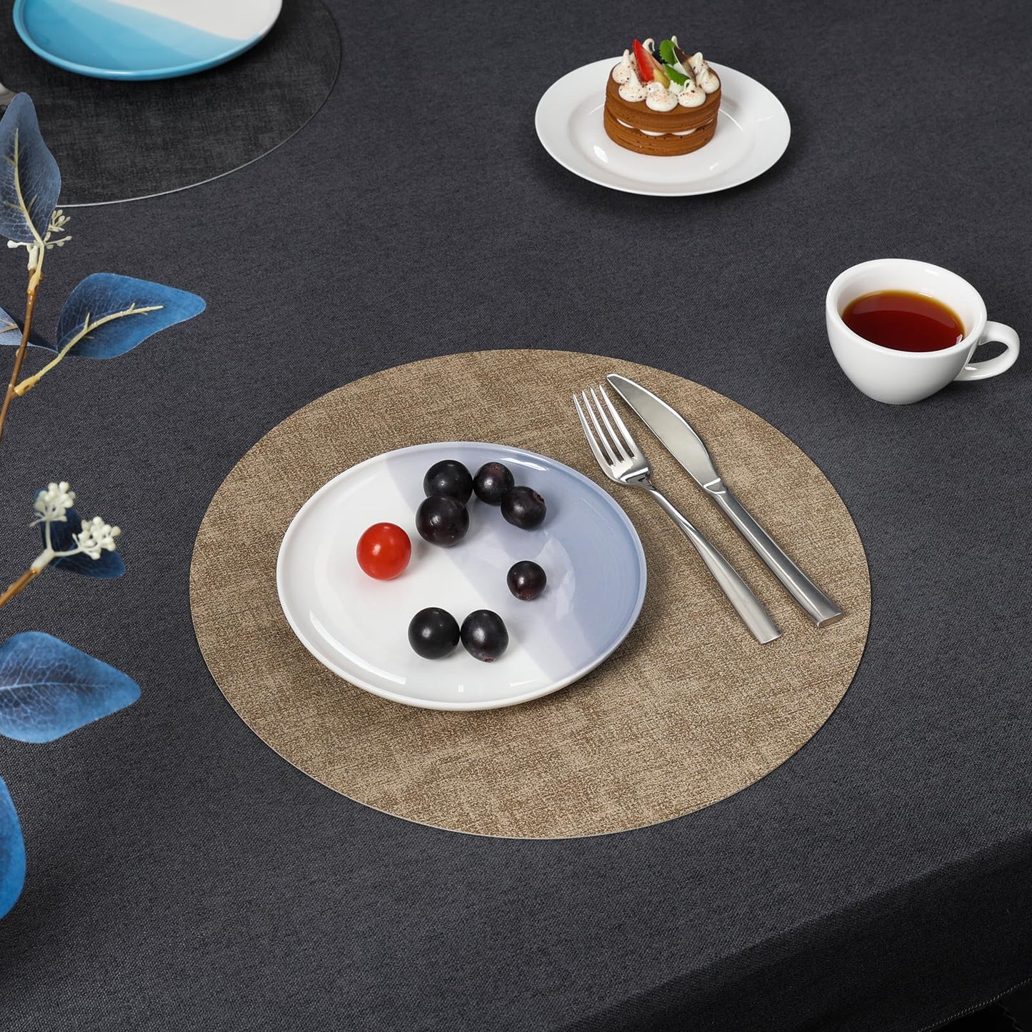 Myir JUN Round Dual-Sided Placemats, Faux Leather Set of 4 for Indoor and Outdoor Dining Tables, Non-Slip Washable Table Mats (Gray Beige)