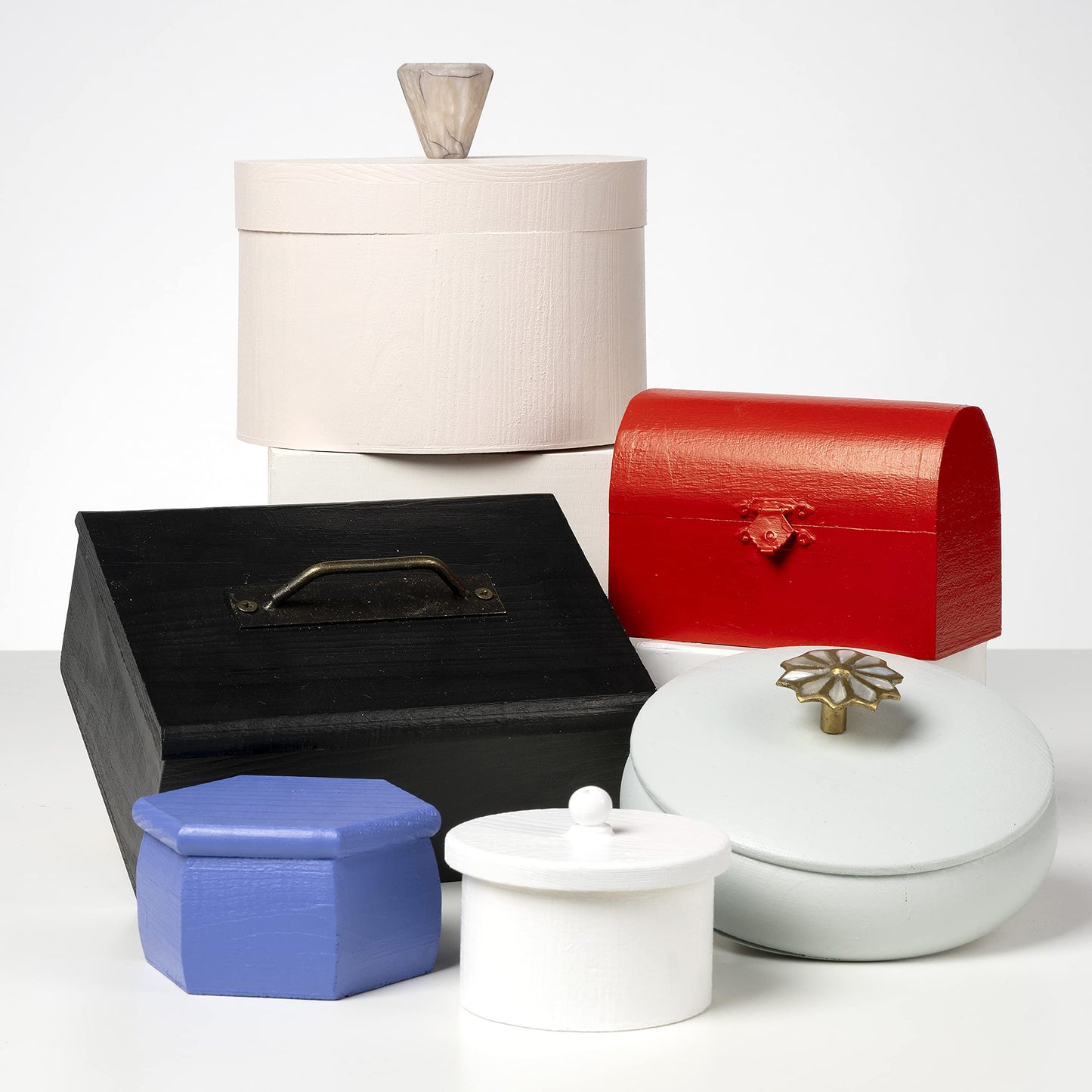 Mod Podge Spray Acrylic Sealer that is Specifically Formulated to Seal Craft Projects, Dries Crystal Clear is Non-Yellowing No-Run and Quick Drying, 12 ounce, Gloss