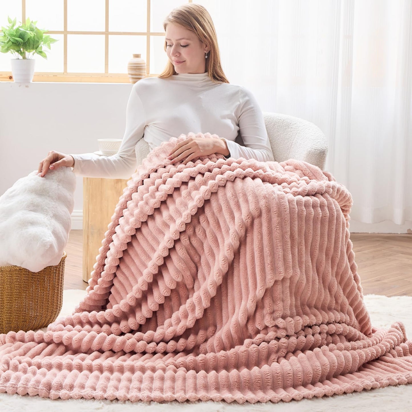 NEWCOSPLAY Super Soft Throw Blanket Pink Premium Silky Flannel Fleece 3D Ribbed Jacquard Lightweight Bed Blanket All Season Use (Pink Ribbed, Throw(50"x60"))