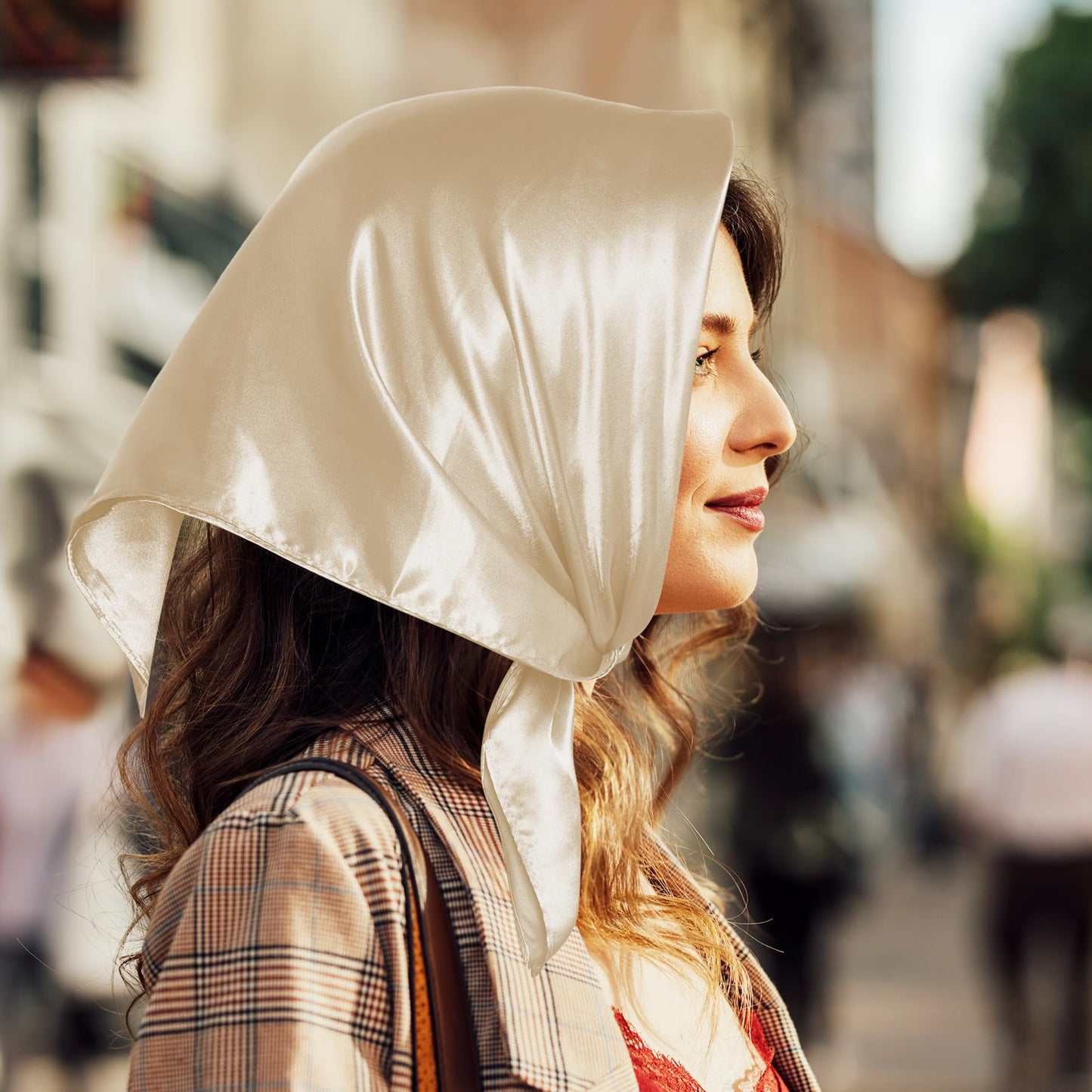 Pistha Chiffon Scarf Square Ribbon Neck Scarf Satin Scarf Handkerchief for Halloween Retro Women Girls Costume Accessory (Champagne, 23.6 * 23.6 inch)