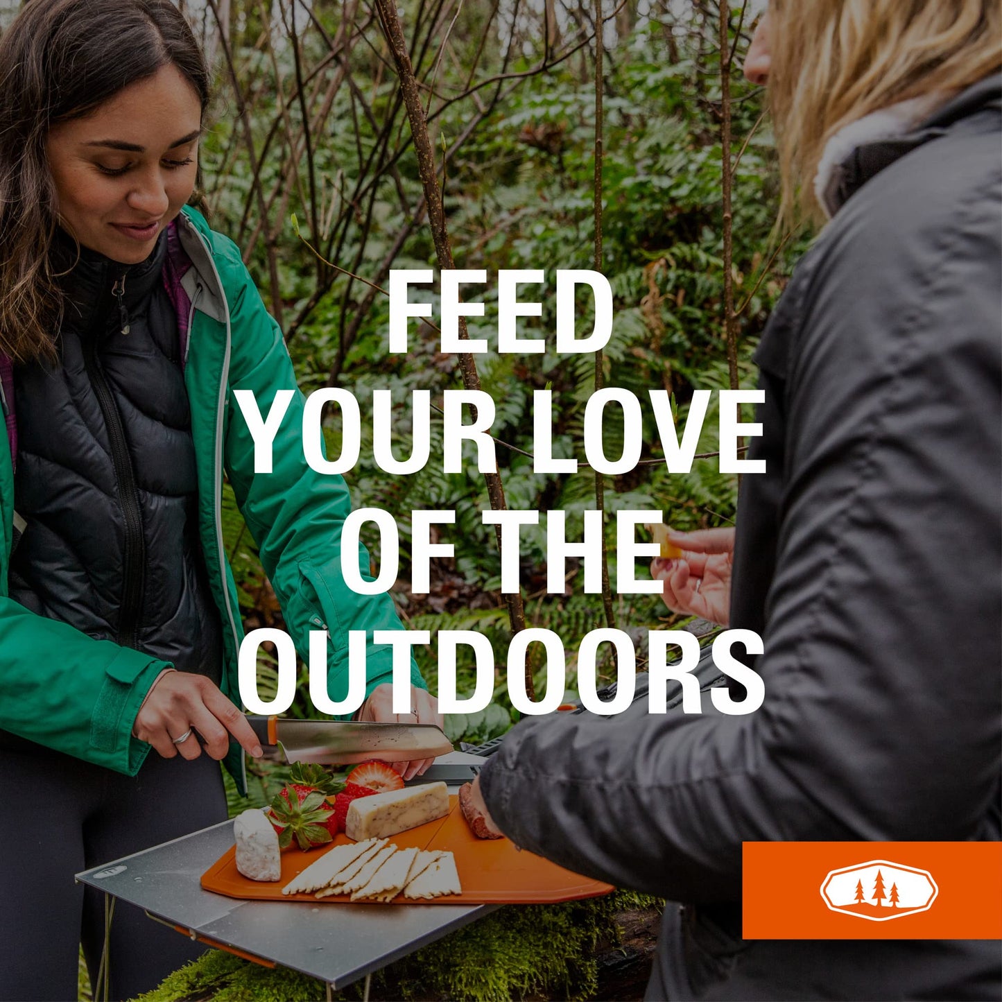 GSI Outdoors Santoku Knife Set, Compact 6-Piece Camping Chef Knife Kit with Cutting Board, Sheaths, Soap Bottle & Travel Case