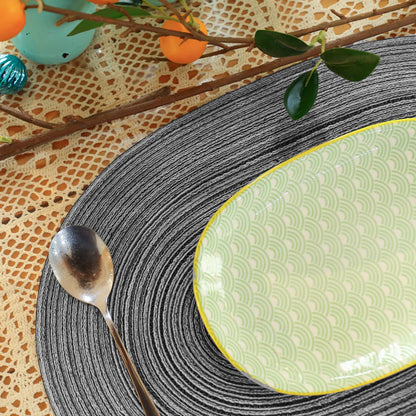 Noctiflorous Oval Braided Placemats Set of 4 Woven 12x18 Inch Non Slip Washable Heat Resistant Place Mats Tablemats for Dining Kitchen Party Daily Table Decor Dinner Mats (Black Gray, 4)