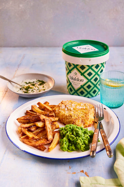 Maldon Salt, Sea Salt Flakes, 20 oz (570 g), Resealable Tub, Kosher, Natural, Handcrafted, Gourmet, Pyramid Crystals