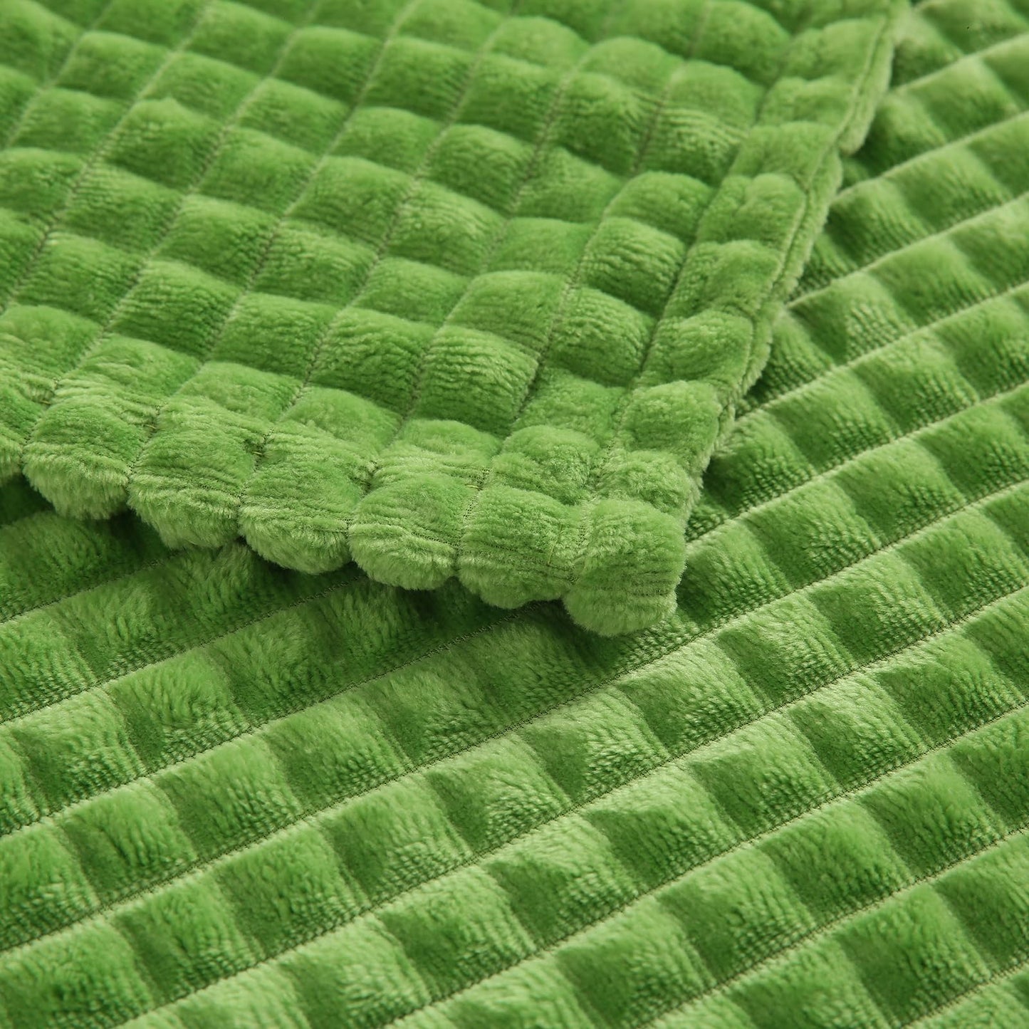 Puncuntex Flannel Fleece Throw Blanket Apple Green 60"×80",Super Soft Plush Cozy Blanket with Square Grid Design Luxury for Couch Sofa Chair