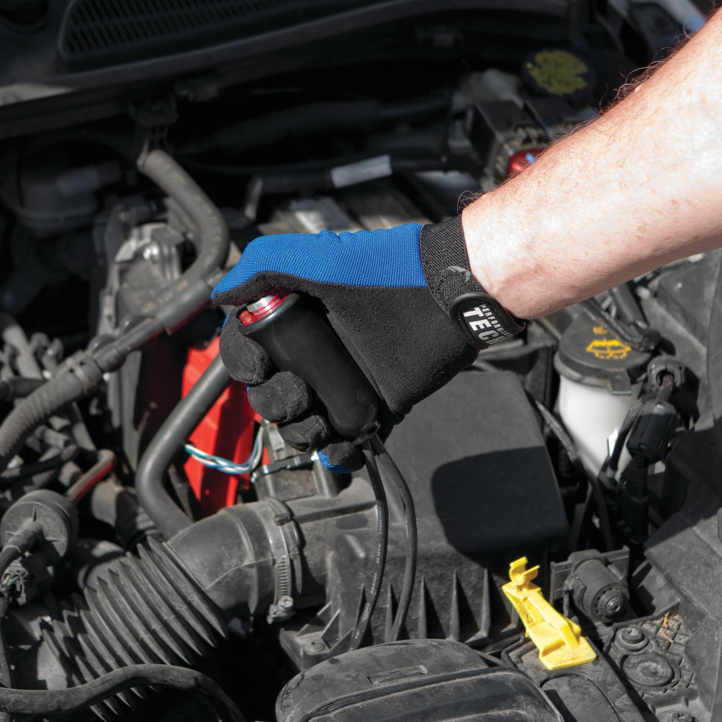 Performance Tool W80586 Heavy Duty Remote Starter for Car and Truck Engines with Push-Button Switch and 5-ft Wire Leads , Black