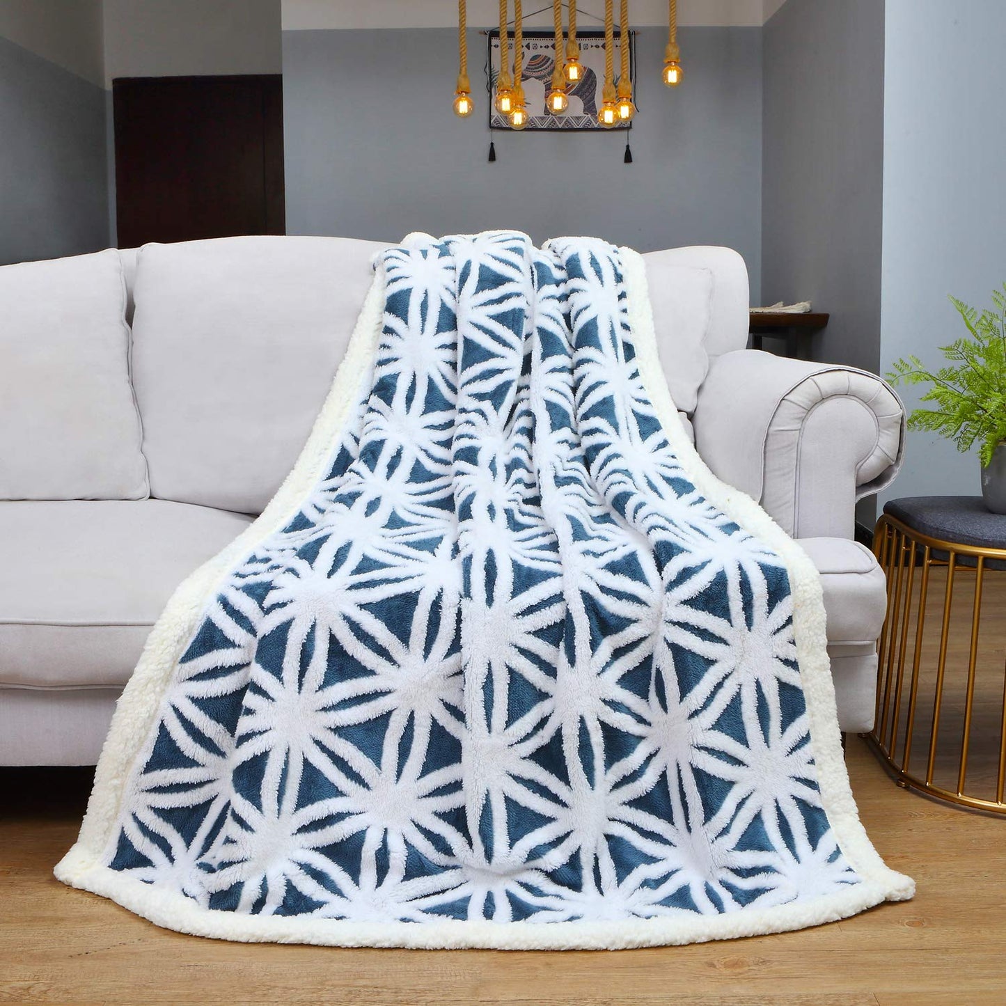 LOMAO Sherpa Fleece Blanket Fuzzy Soft Throw Blanket Dual Sided Blanket for Couch Sofa Bed (Navy, 51"x63")